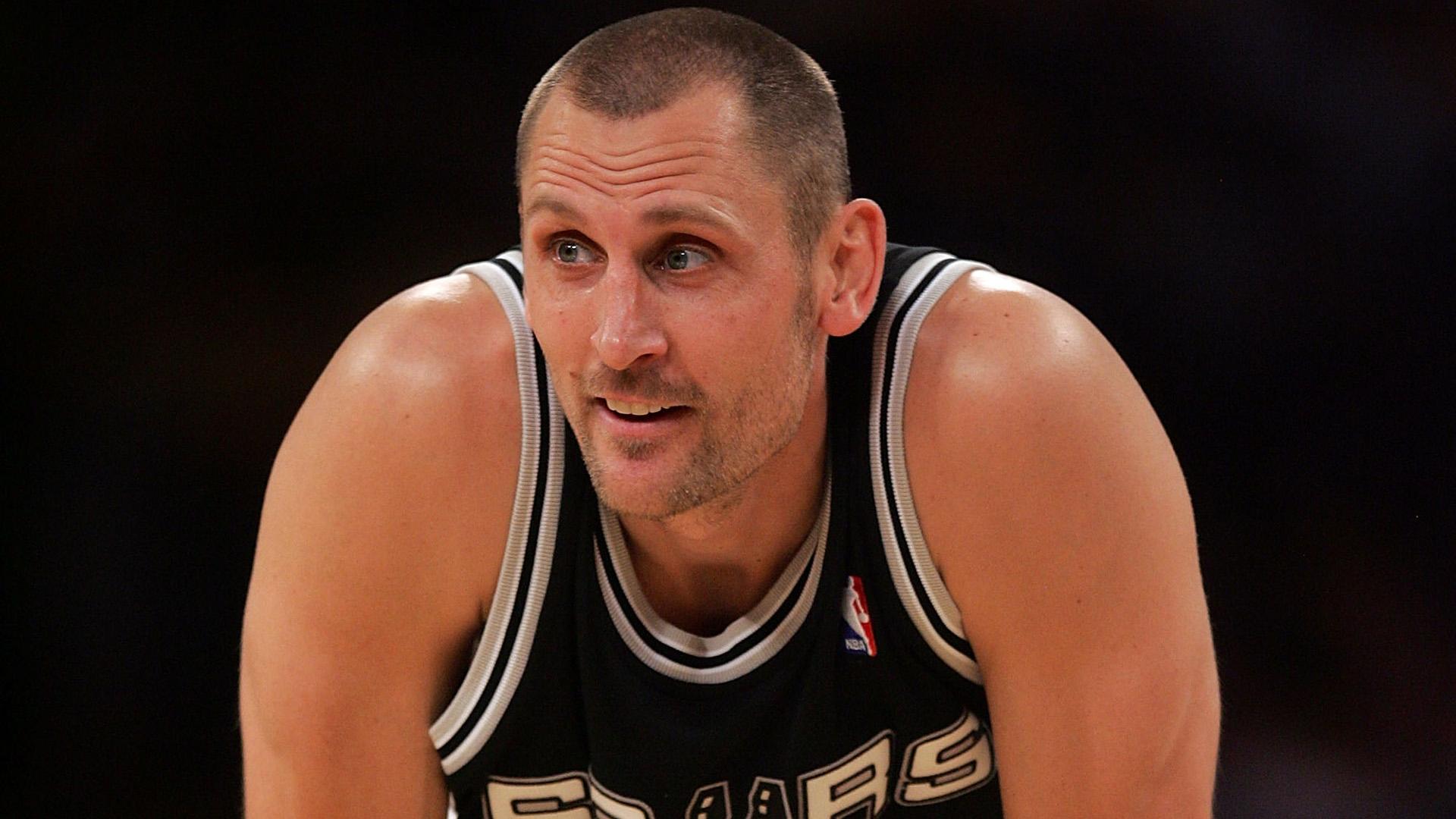 Brent Barry is back on the Spurs team — All of San Antonio.